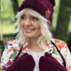 Czapka z dużym pomponem EUFORIA ,,Bordo"