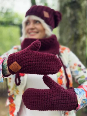 Rękawiczki handmade ze sznureczkiem ,,Bordo"
