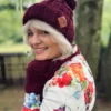 Czapka z dużym pomponem EUFORIA ,,Bordo"