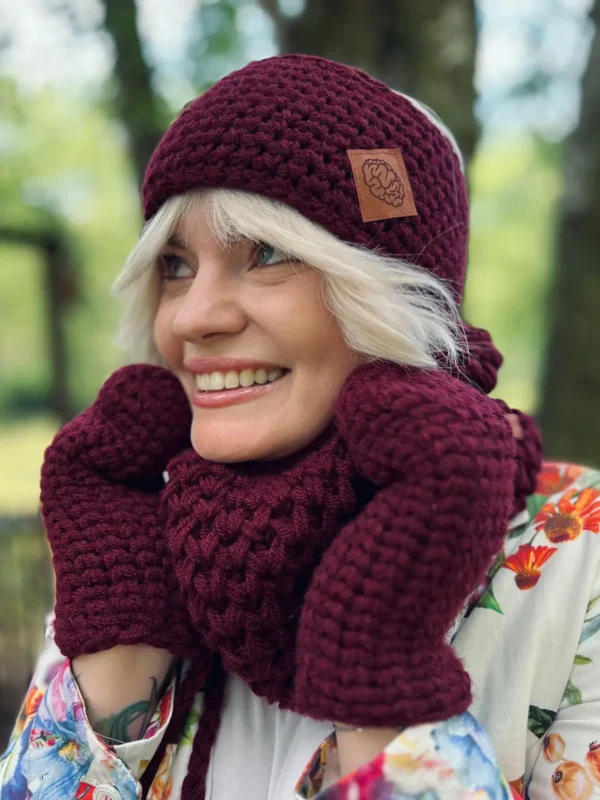 Rękawiczki handmade ze sznureczkiem ,,Bordo"