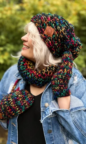 Czapka nieugniatająca włosów – stylowa i praktyczna, idealna na zimowe dni.