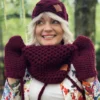 Stylowa czapka z pomponem HERO "Bordo"