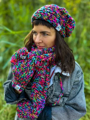 SZAL handmade "Czarne kolorki szalik"