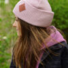 Modna czapka dla dziecka logo ekoskórka "Jasny róż"