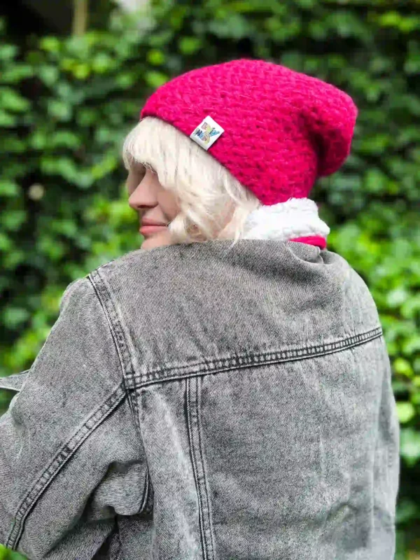 Czapka ręcznie robiona EXPLORER "Luks malina"