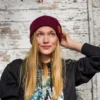 Czapka beanie logo ekoskórka "Bordo"