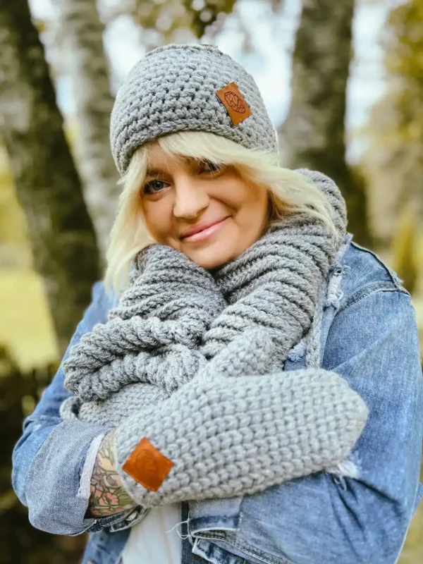 Rękawiczki handmade ze sznureczkiem ,,Szary"