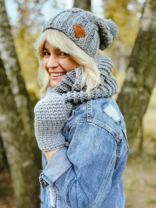 Modna czapka ENDORFINA "Szary"