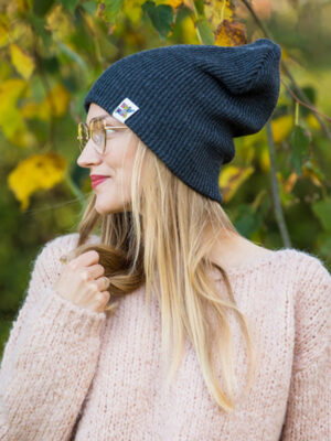 Czapka slouchy logo kolorowe "Ciemny szary"