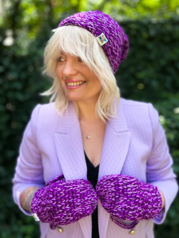 Czapka ręcznie robiona EXPLORER "Fiołki"