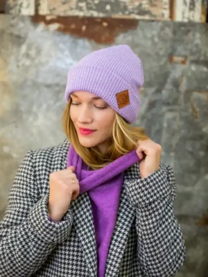 Czapka beanie logo ekoskórka "Jasny fiolet"