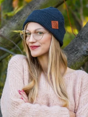 Czapka beanie logo ekoskórka "Ciemny szary"