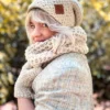 Czapka ręcznie robiona EXPLORER "Jasny beż"