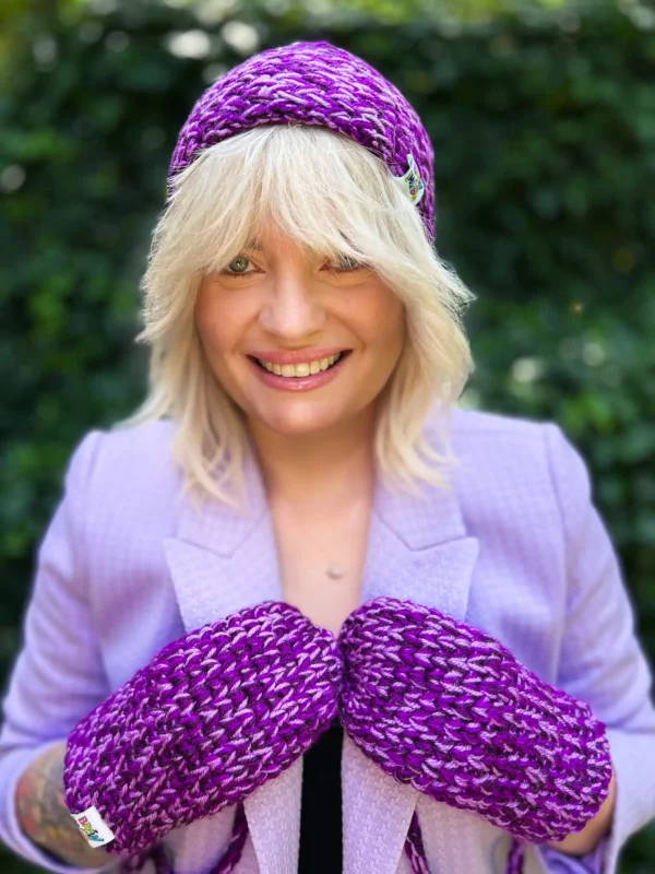 Czapka ręcznie robiona EXPLORER "Fiołki"