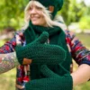 Rękawiczki handmade ze sznureczkiem ,,Ciemny zielony"