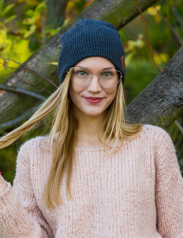 Czapka beanie logo ekoskórka "Ciemny szary"