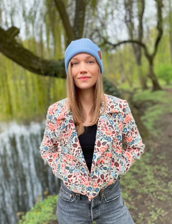 Czapka beanie logo ekoskórka "Jasny niebieski"