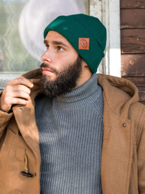 Męska czapka beanie logo ekoskórka "Zielony"