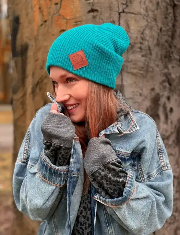 Czapka beanie logo ekoskórka "Turkus"