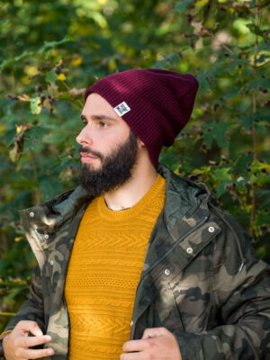 Męska czapka slouchy logo kolorowe "Bordo"