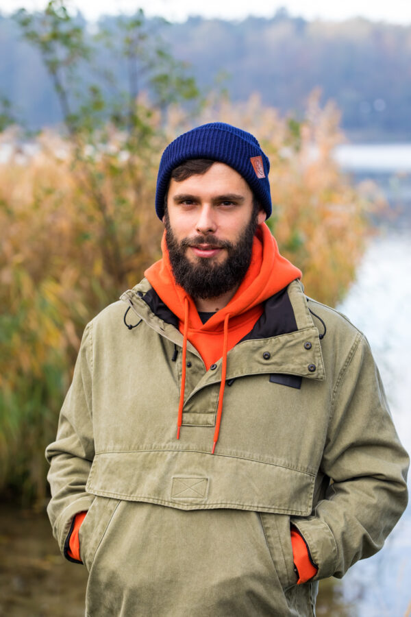 Męska czapka beanie logo ekoskórka "Granat"