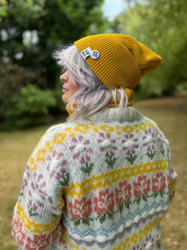 Czapka slouchy logo kolorowe "Miodowa"