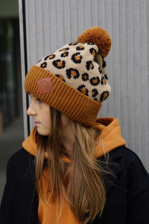Czapka dla dziecka w panterkę "Naturalne kolory"