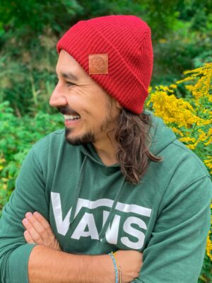 Męska czapka beanie logo ekoskórka "Czerwony"