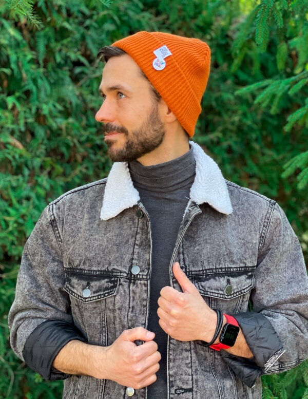 Czapka wywijana logo kolorowe "Miedziana"