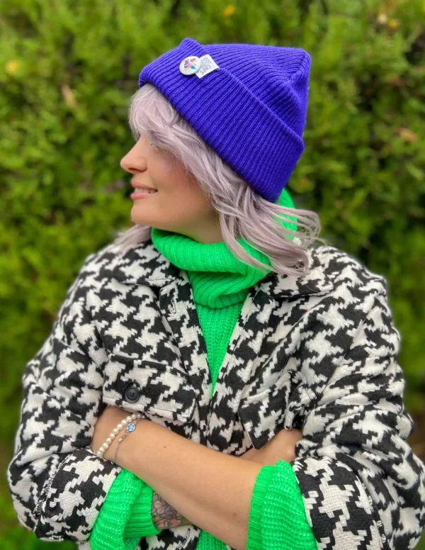 Czapka beanie logo kolorowe "Neonowy fiolet"