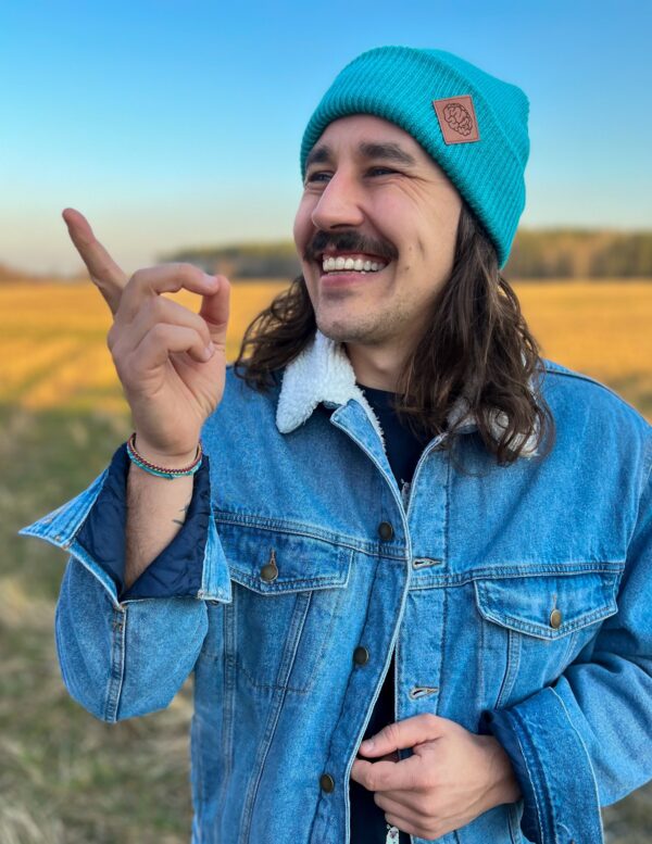Męska czapka beanie logo ekoskórka "Turkus"