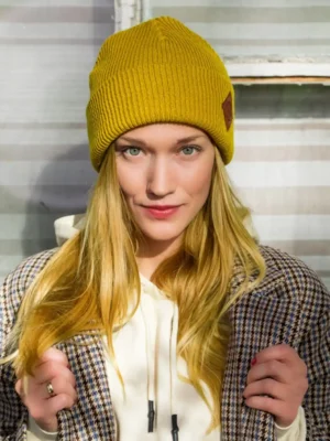 Czapka beanie logo ekoskórka "Miodowa musztarda"