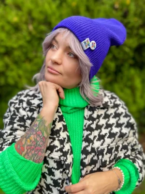 Czapka slouchy logo kolorowe "Neonowy fiolet"