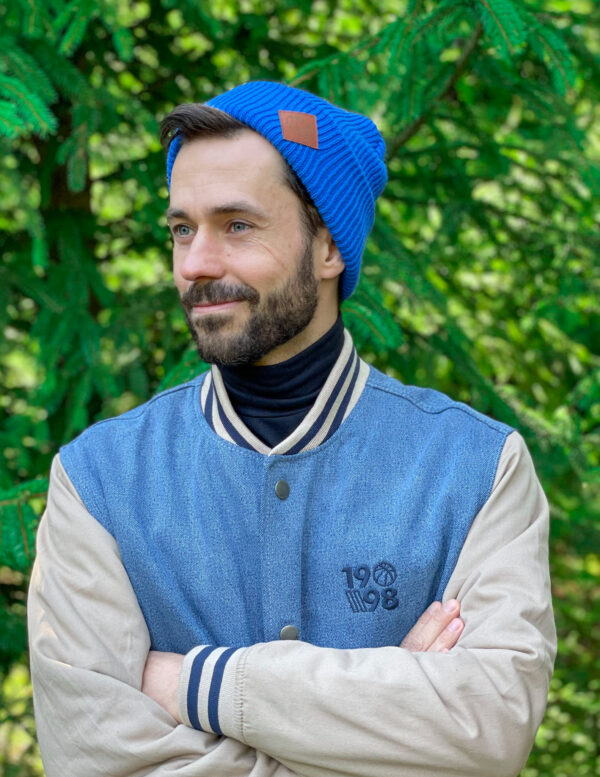 Męska czapka beanie logo ekoskórka "Niebieski"