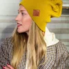 Czapka long logo ekoskórka "Miodowa musztarda"