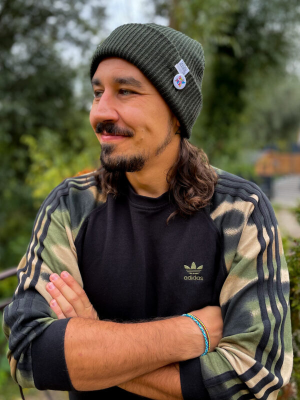 Czapka slouchy logo kolorowe "Khaki"