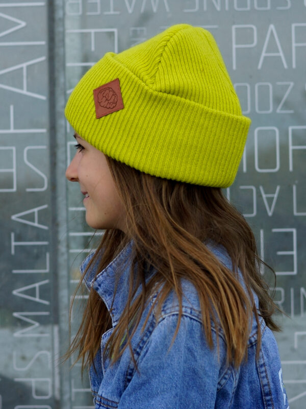 Modna czapka dla dziecka logo ekoskórka "Limonka"