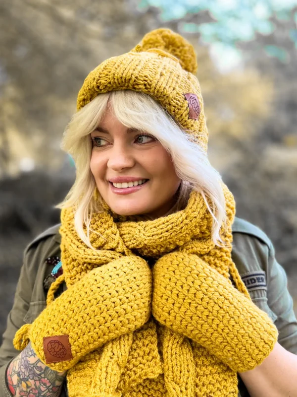 SZAL handmade "Miodowa musztarda szalik"