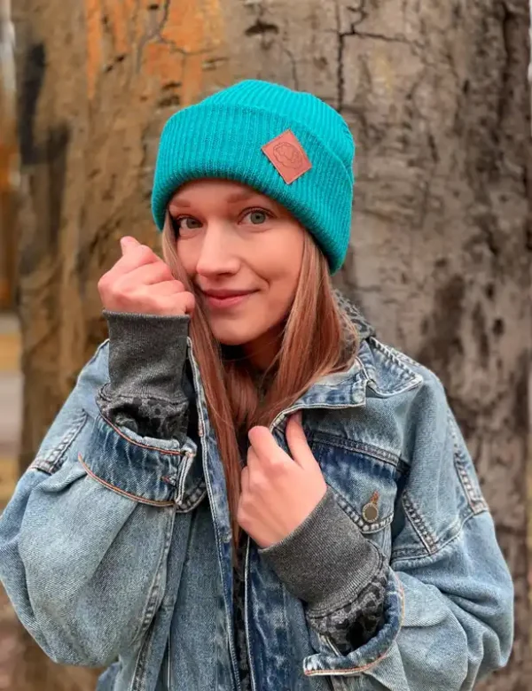 Czapka beanie logo ekoskórka "Turkus"