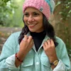 Luźna czapka zimowa NEVERLAND "Pastele paski"