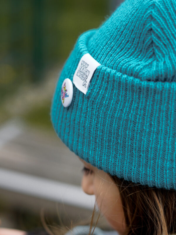 Czapka beanie dla dziecka logo kolorowe "Turkus"
