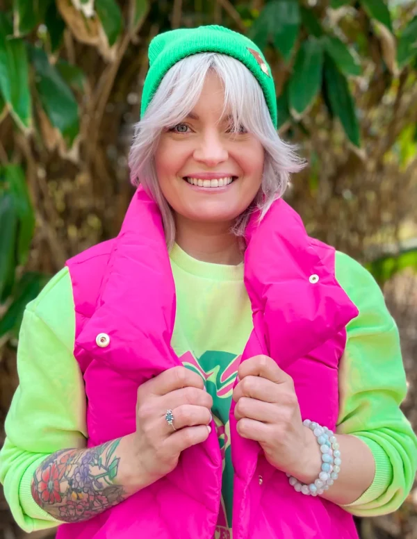 Czapka wywijana logo kolorowe "Neonowy zielony"