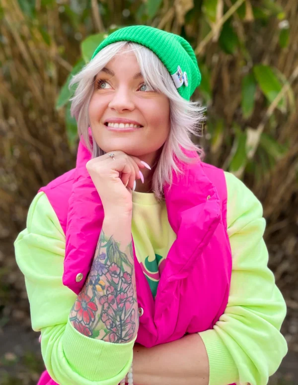 Czapka slouchy logo kolorowe "Neonowy zielony"