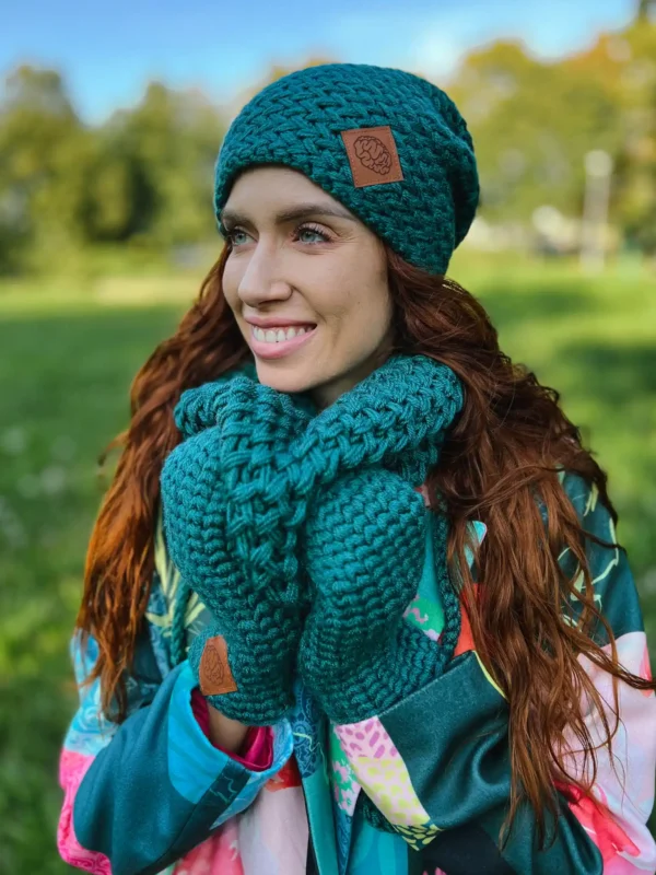 Czapka ręcznie robiona EXPLORER ,,Leśny zielony"