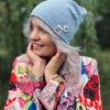 Czapka beanie z bawełny logo kolorowe "Jasny niebieski"