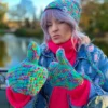 Rękawiczki handmade ze sznureczkiem ,,Paradise"