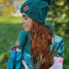 Rękawiczki handmade ze sznureczkiem ,,Leśny zielony"