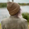 Czapka beanie z bawełny logo kolorowe "Beżowa"