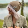 Czapka beanie z bawełny logo kolorowe "Beżowa"