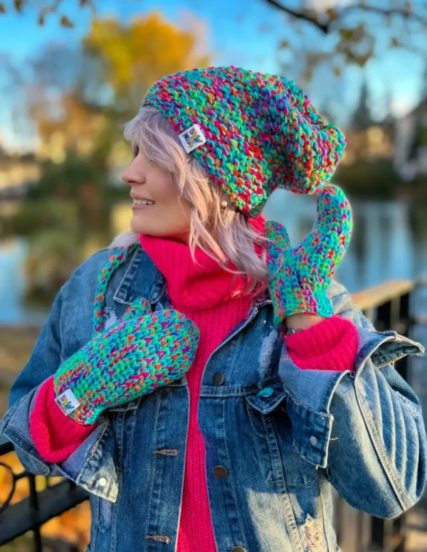 Rękawiczki handmade ze sznureczkiem ,,Paradise"